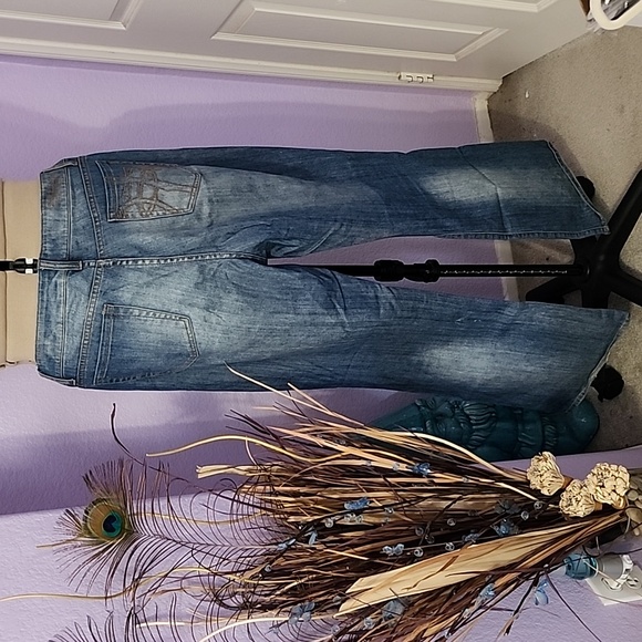 Not Of This World Jesus Medium Wash Distressed Denim Jeans, Size 33 - Picture 6 of 16